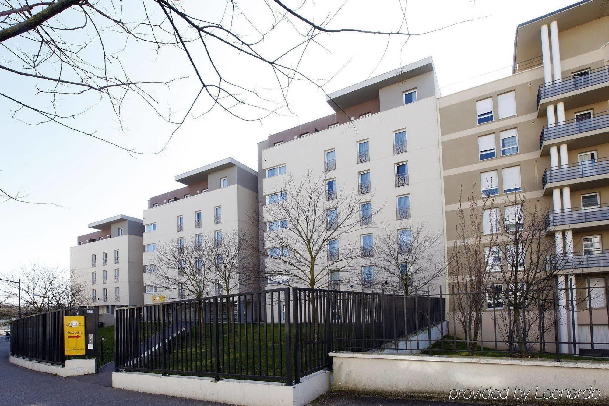 Appart'City Pontoise Cergy-Le-Haut Dış mekan fotoğraf